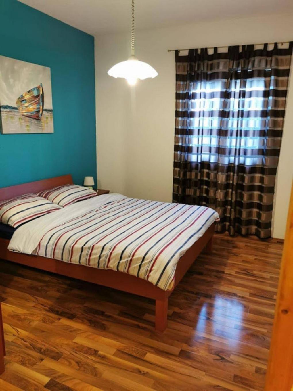 Apartments Domagoj - On The Beach ลูโคโวชูการ์เย ภายนอก รูปภาพ