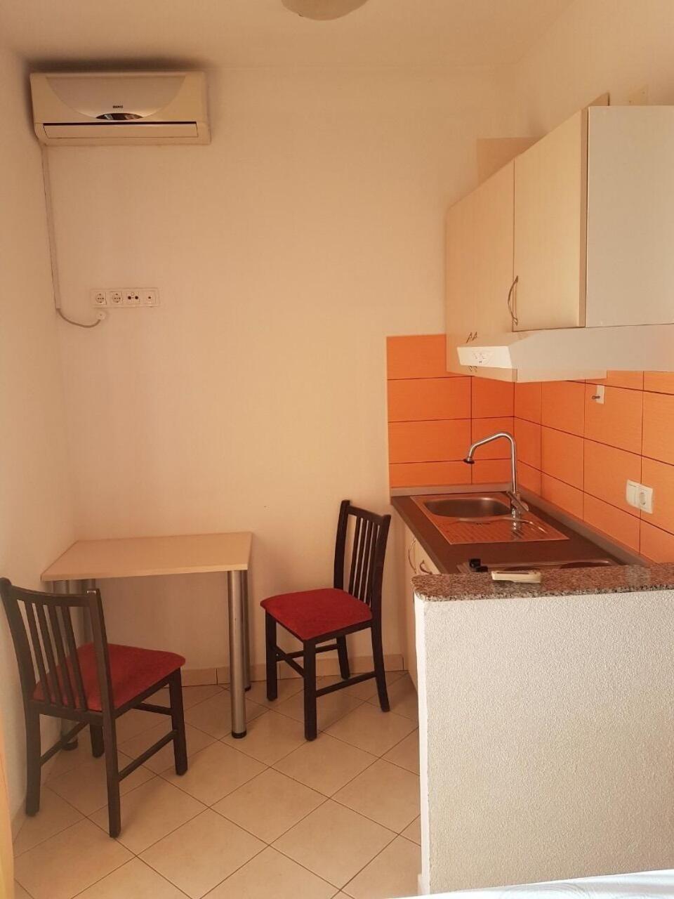 Apartments Domagoj - On The Beach ลูโคโวชูการ์เย ภายนอก รูปภาพ