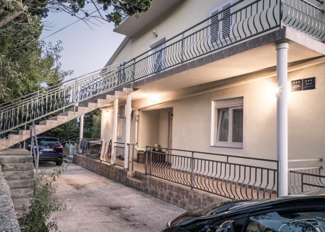 Apartments Domagoj - On The Beach ลูโคโวชูการ์เย ภายนอก รูปภาพ